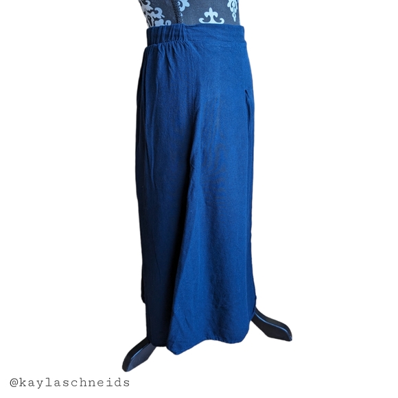 🌻2 for $20 | Linen Blend Vero Moda Mido Skirt with Button Detail & Pleats - Picture 2 of 7